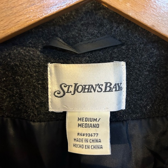 Classic wool pea coat in charcoal - Picture 3 of 7